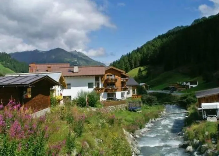 Kleinstein-maass By Interhome 삼나운